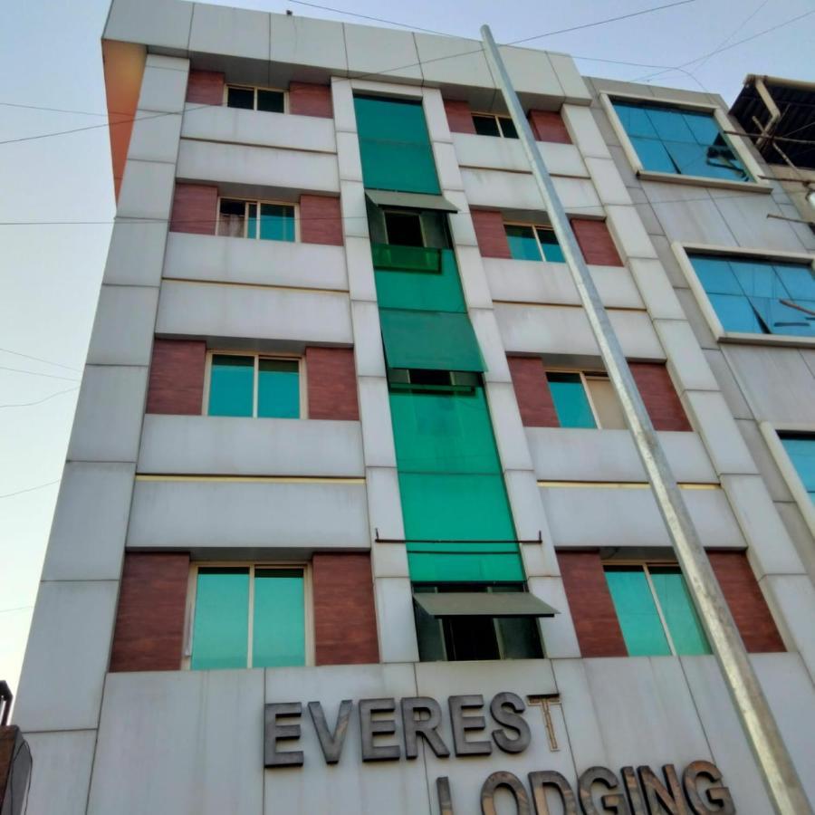 Hotel Everest Lodging Navi Mumbai Luaran gambar