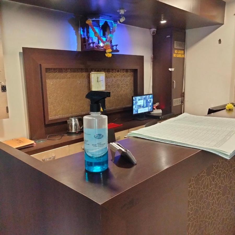Hotel Everest Lodging Navi Mumbai Luaran gambar