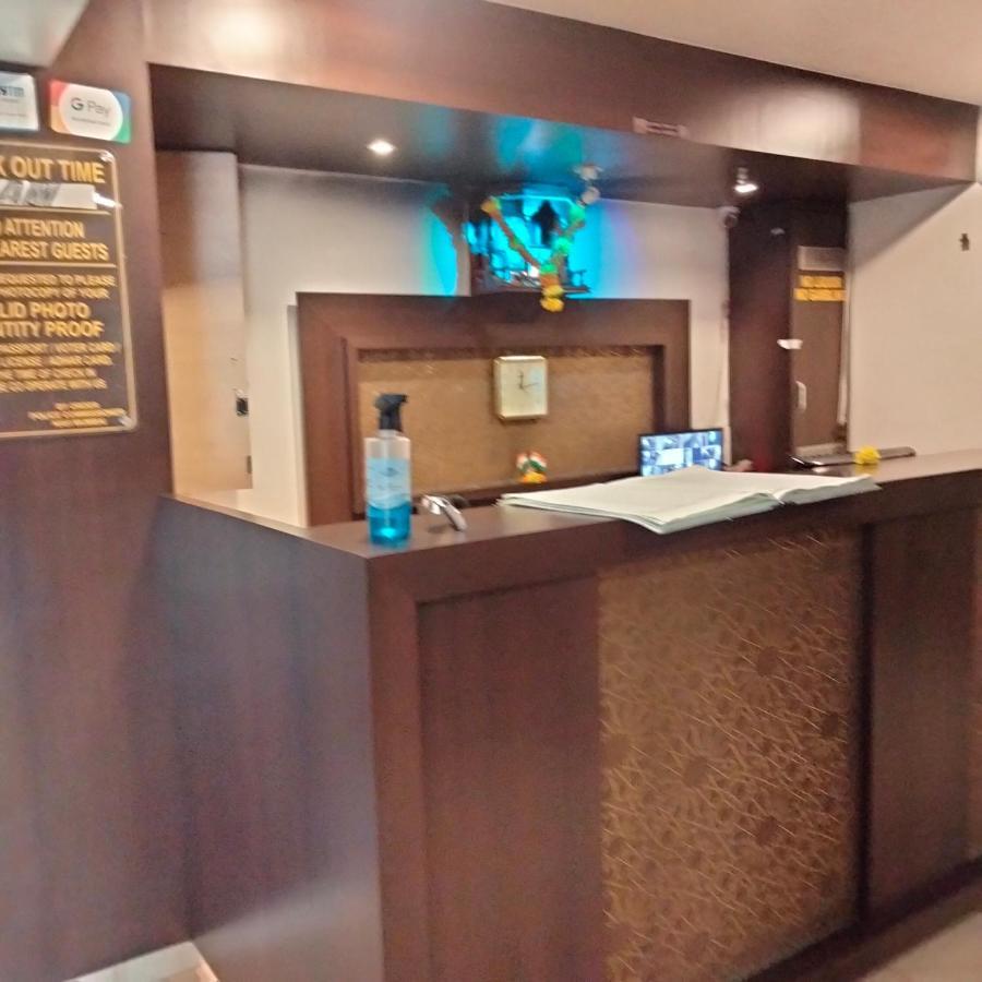 Hotel Everest Lodging Navi Mumbai Luaran gambar