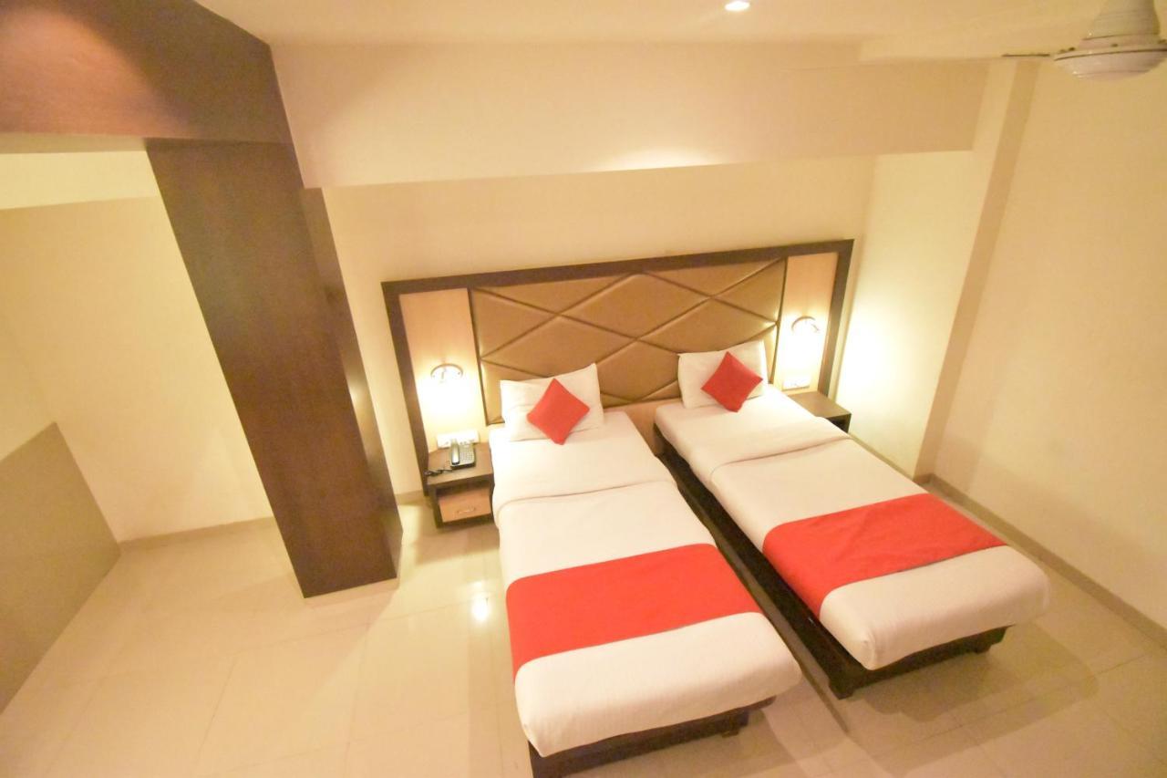 Hotel Everest Lodging Navi Mumbai Luaran gambar